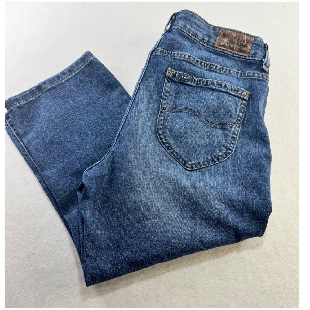 Lee Regular Fit Mid Rise Denim Capris Size 10M Blue Cropped Straight Leg Jeans